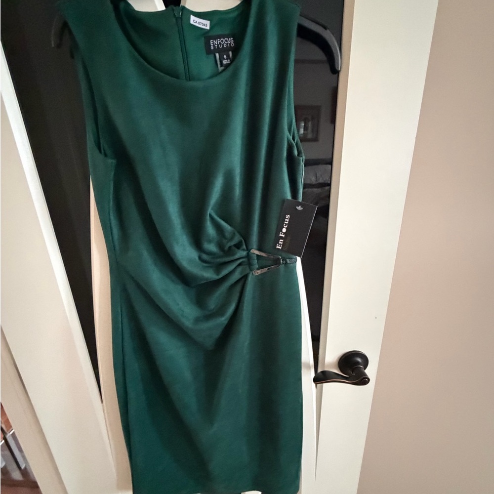 Enfocus Studio Green Sleeveless Midi Dress with Side Knot